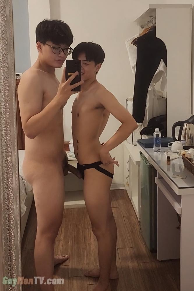 Couple Gay Việt làm tình sex